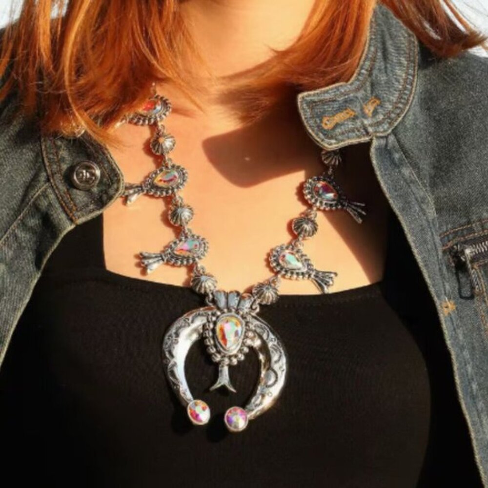 Bohemian Western Cowboy Horseshoe Squash Blossom Silver Rhinestone Necklace - Picture 3 of 16